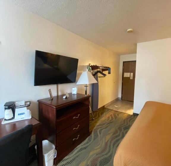 מוטל Travelodge By Wyndham La Porte/michigan City Area