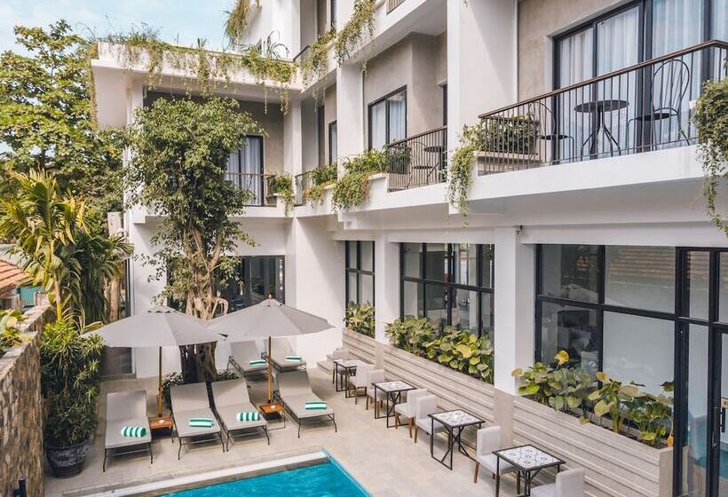 فندق Angkor Aurora