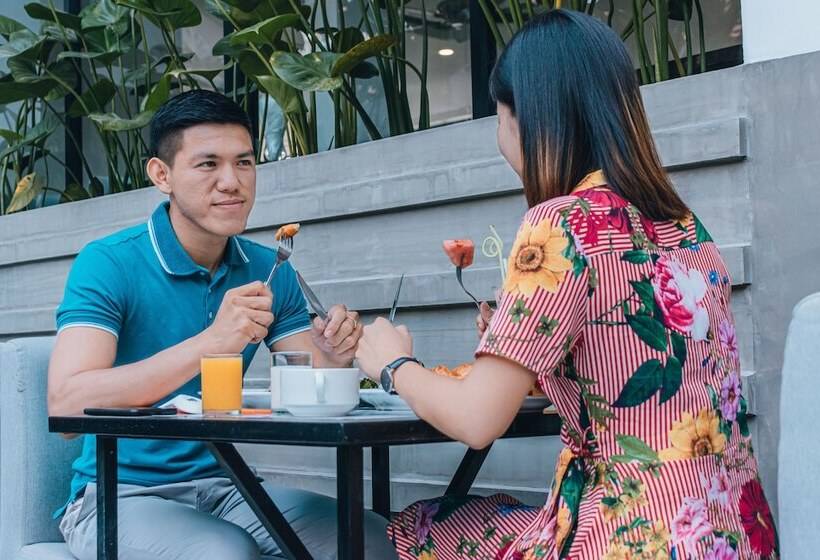 فندق Angkor Aurora