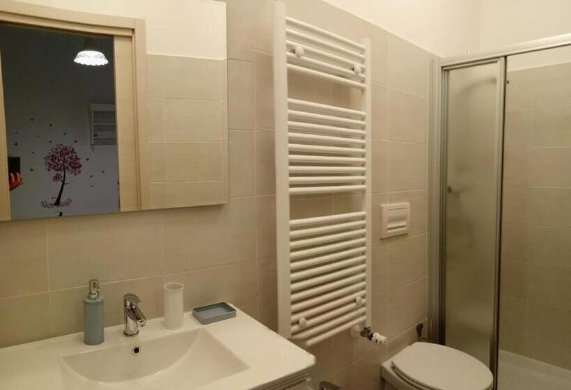 펜션 Belvedere Di San Benedetto Del Tronto Affittacamere Senza Colazione