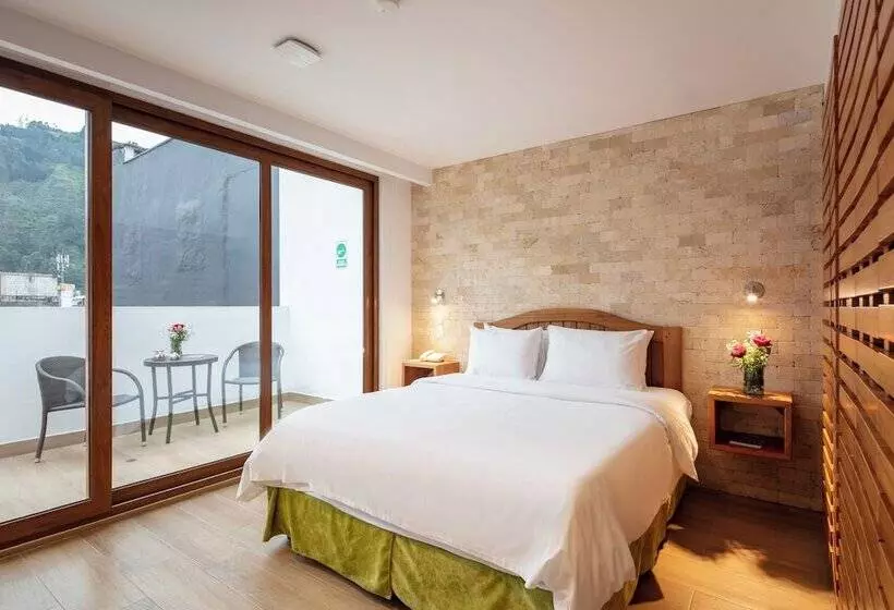 هتل Casa Del Balcon