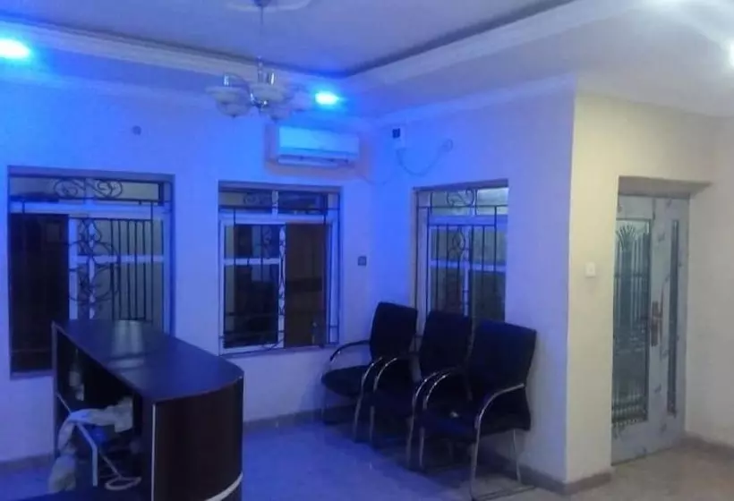 Fara Hotel & Suite