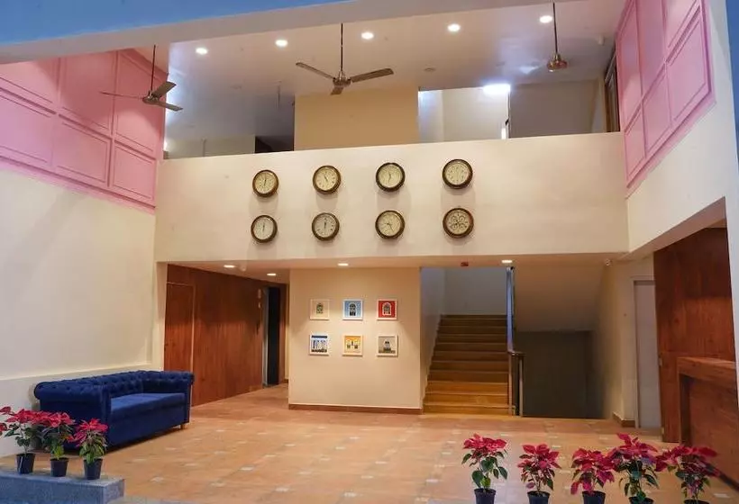 ホテル Sharayu One