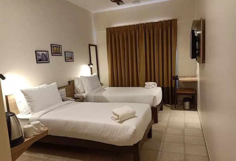 ホテル Sharayu One