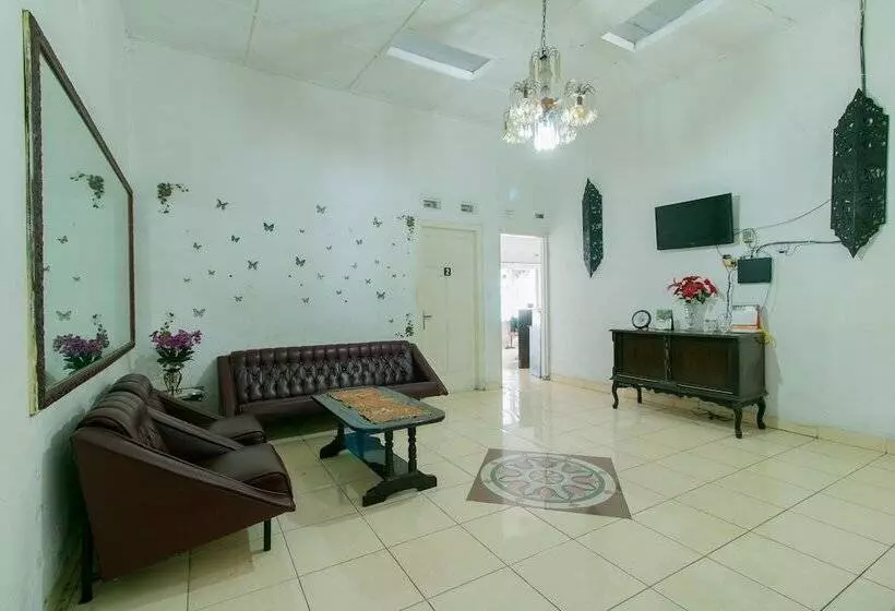 Hotelli Mustika Widyasari Redpartner