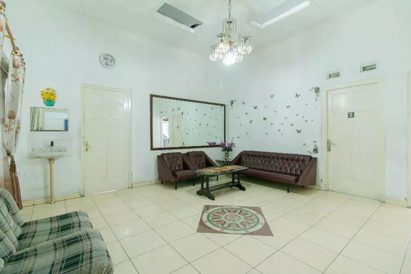 Hotelli Mustika Widyasari Redpartner