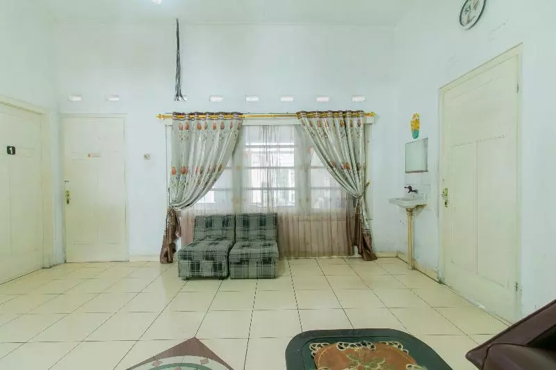 Hotelli Mustika Widyasari Redpartner