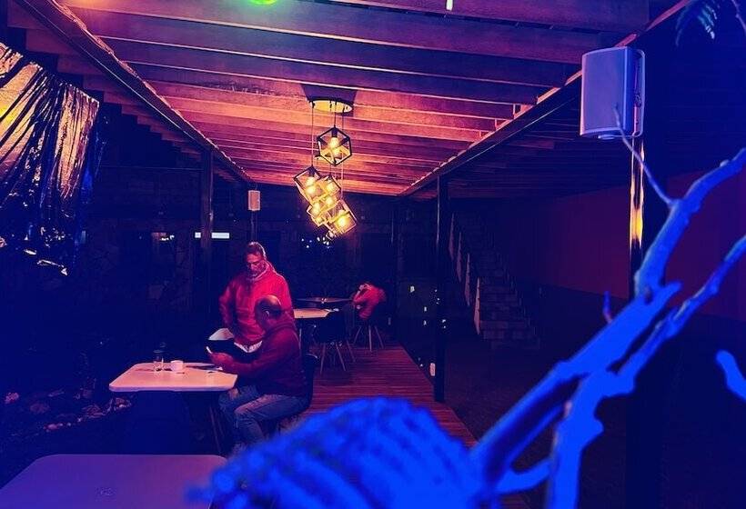 هتل Villa Pralaya