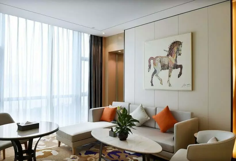 ホテル Wyndham Garden Nanchang Honggutan