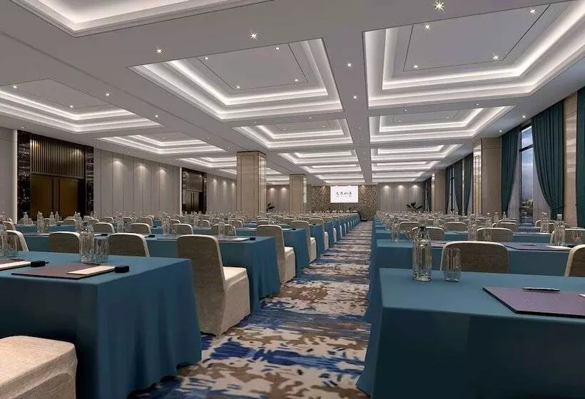 ホテル Wyndham Garden Nanchang Honggutan