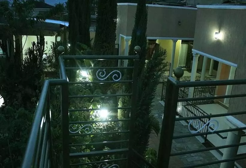 Pensione Clearcom Residence
