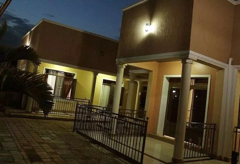 Pensione Clearcom Residence