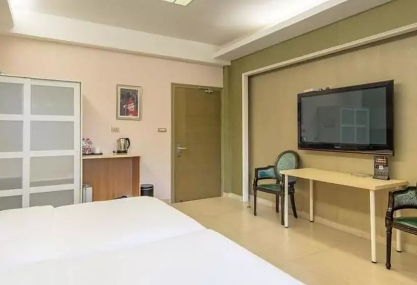 پانسیون Floral  Your House Yongjia