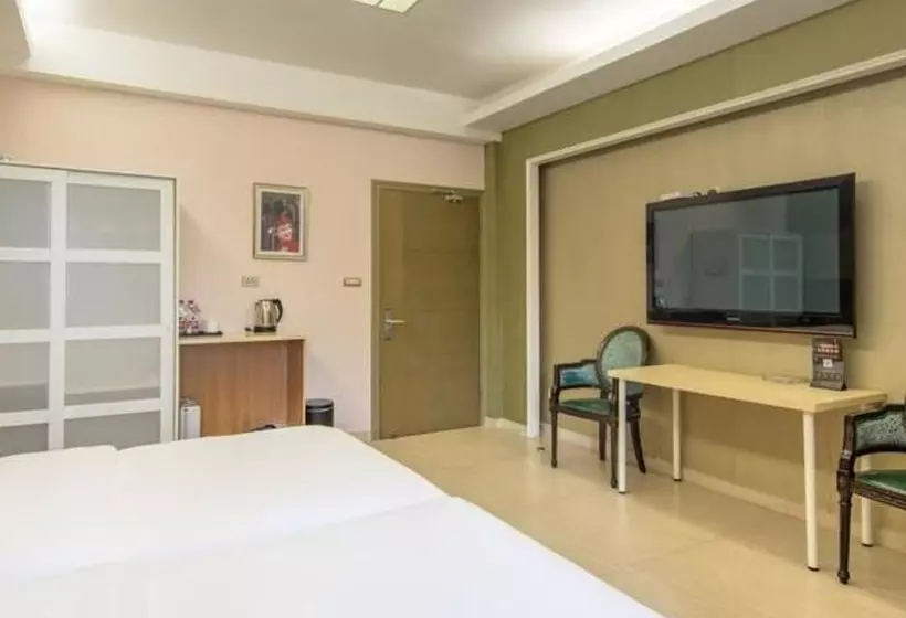 پانسیون Floral  Your House Yongjia