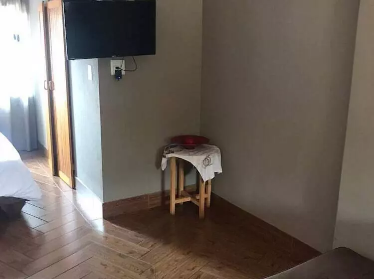 پانسیون Kusha Sabie Two