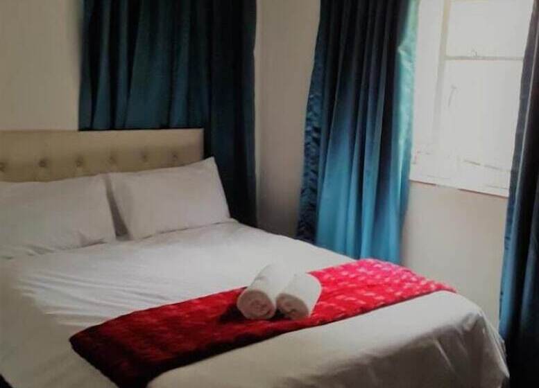 پانسیون Red Dot Lodge