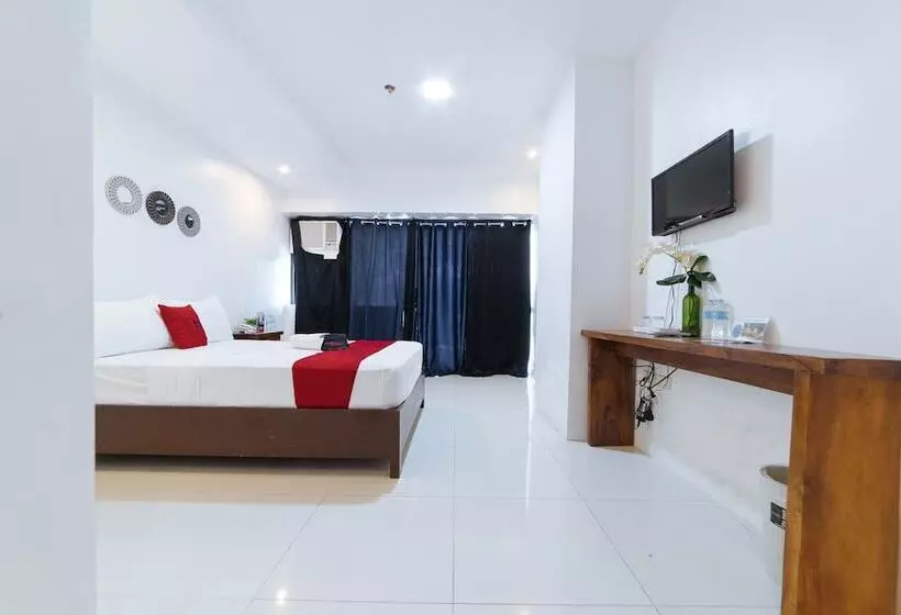 ペンション Reddoorz Plus @ San Roque Roxas City