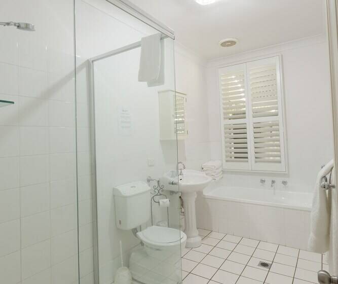 Cockfighters Ghost Vineyard