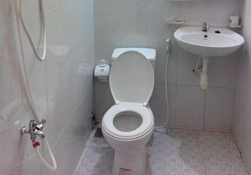 هتل Antinho Hostel