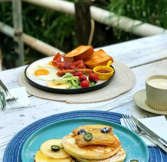 Hotelli La Maison Du Laoshay Lijiang