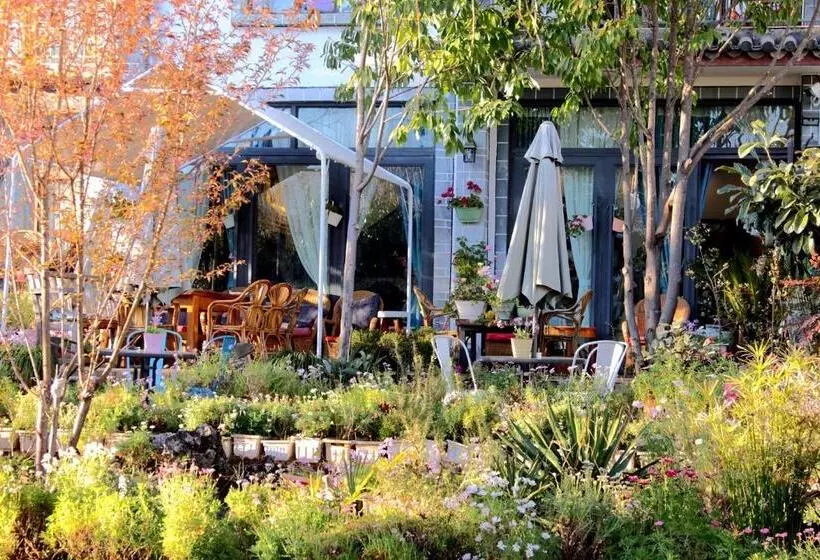 Hotelli La Maison Du Laoshay Lijiang