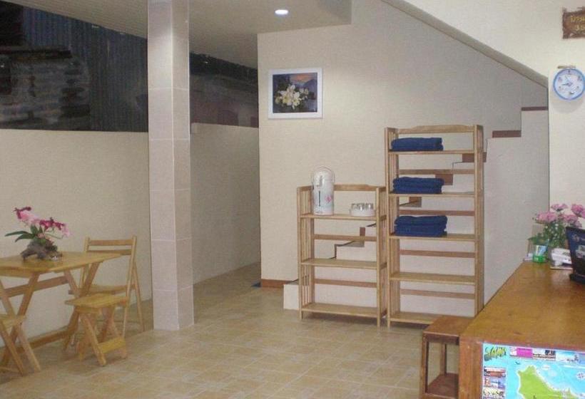 ホテル Smile Samed House