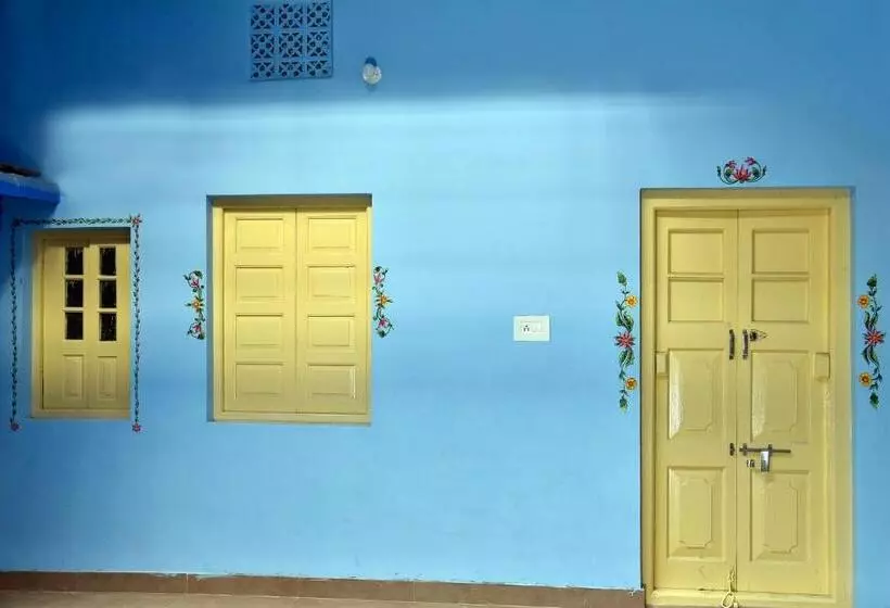هتل Suraj Haveli