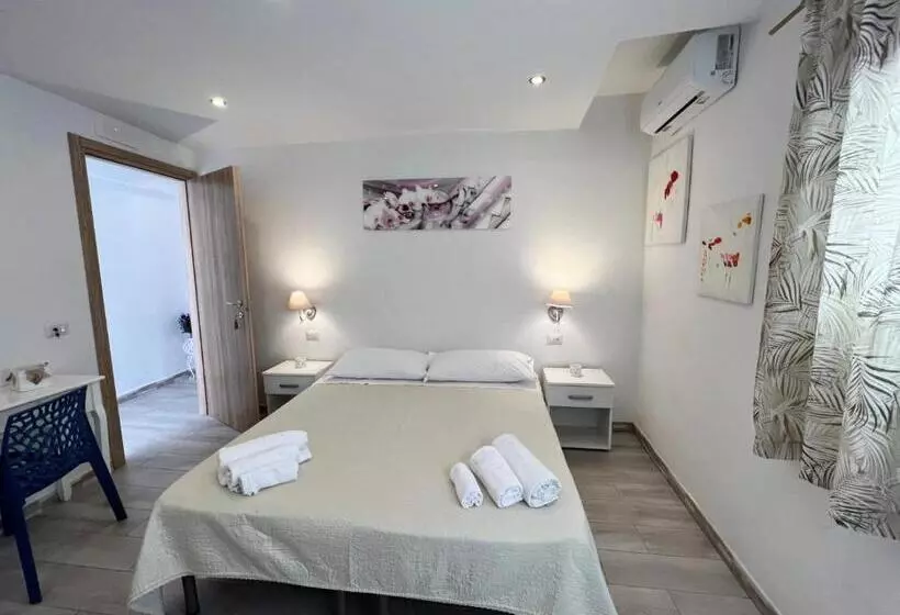 Hotelli Camere Dieci Maggio