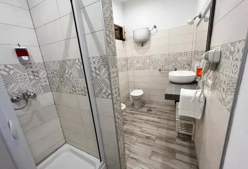 Hotelli Camere Dieci Maggio