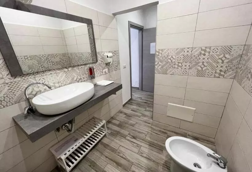 Hotelli Camere Dieci Maggio