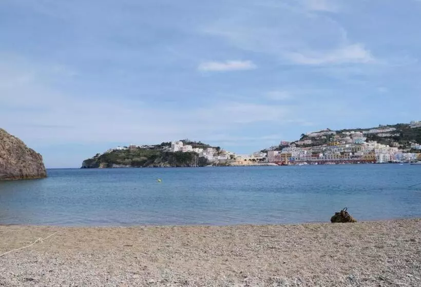 Hotelli Camere Dieci Maggio