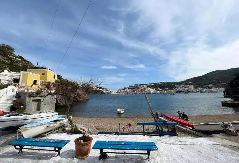 Hotelli Camere Dieci Maggio