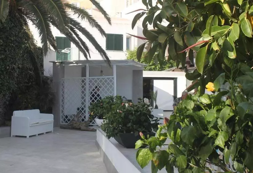 Hotelli Camere Dieci Maggio