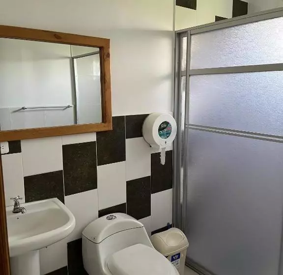 Hotelli Hostal Alpachaca   New Quito Airport