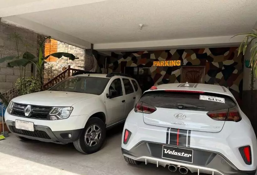 Hotelli Hostal Alpachaca   New Quito Airport