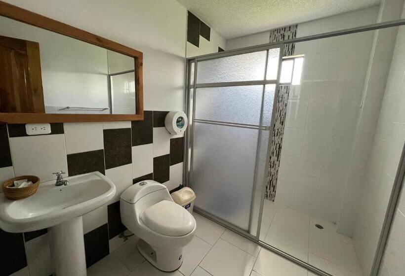 בית מלון כפרי Hostal Alpachaca   New Quito Airport