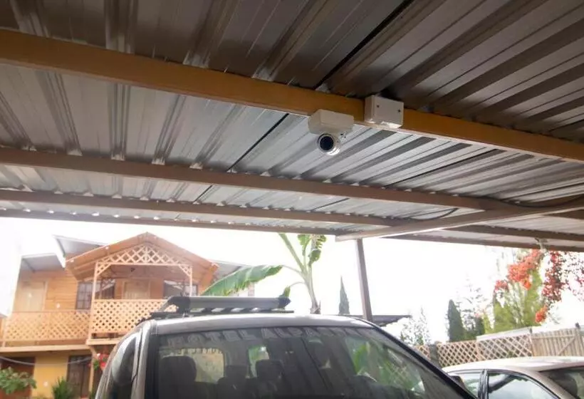 Hotelli Hostal Alpachaca   New Quito Airport