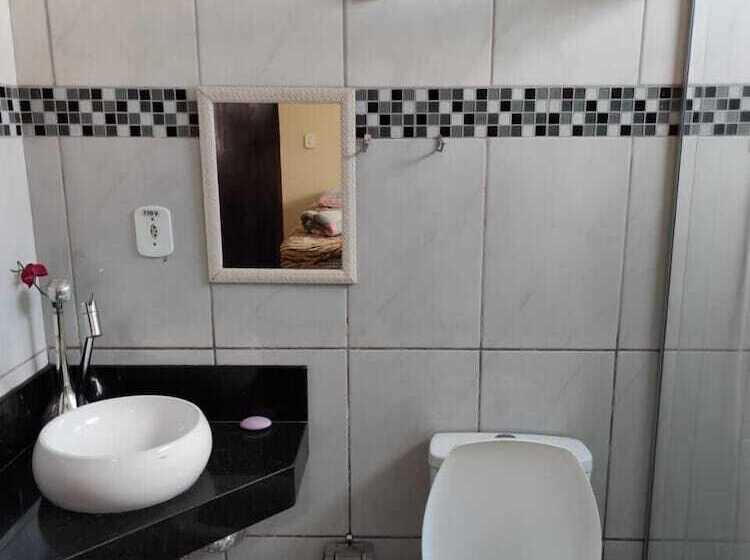 פונדק Pousalandia