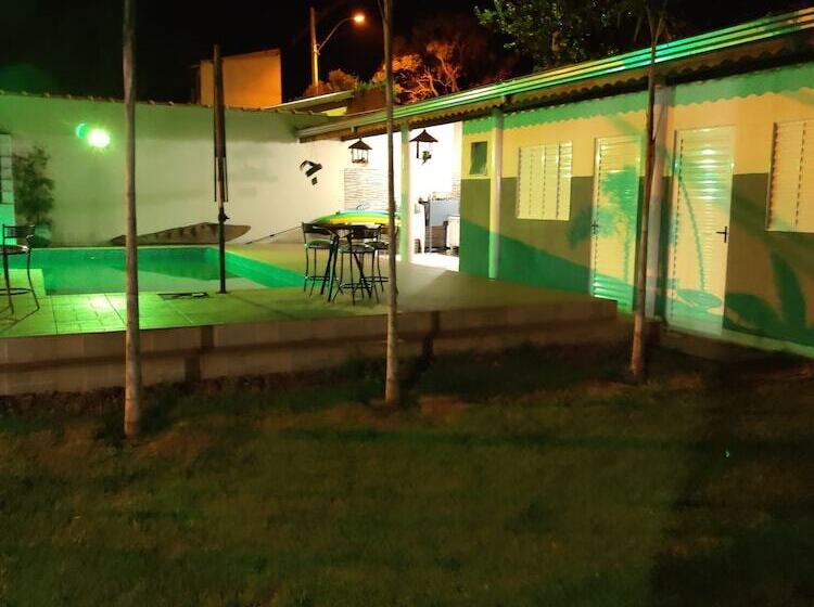 פונדק Pousalandia