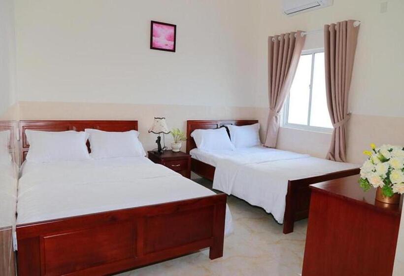 Magnolia Hotel Cam Ranh