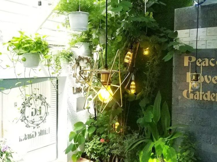 هاستل Little Garden Homestay