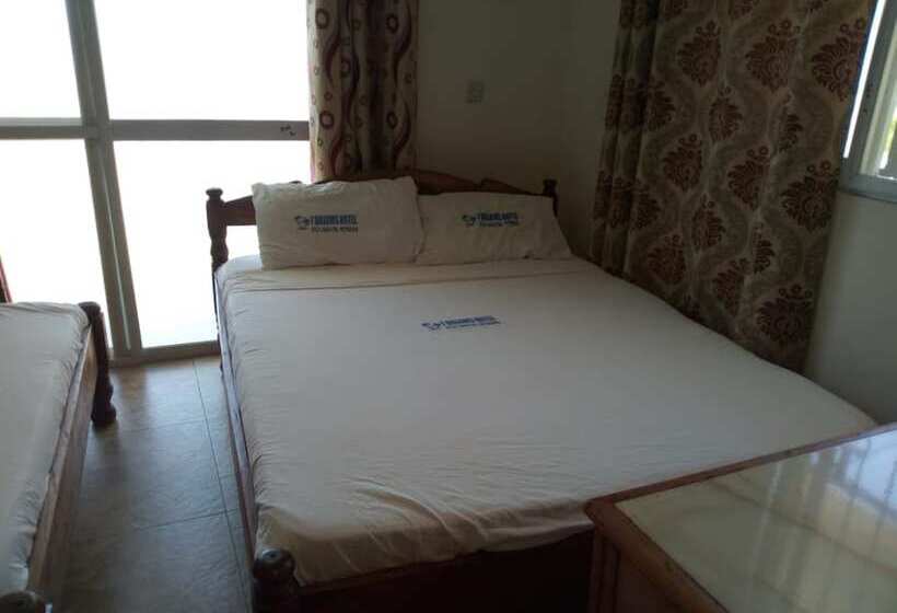 پانسیون 7 Dreams