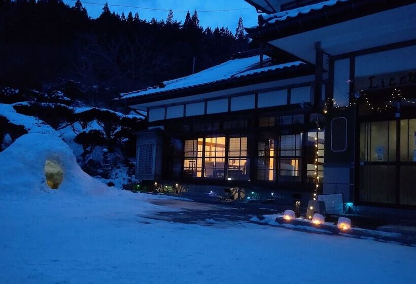 פנסיון Lien Tono