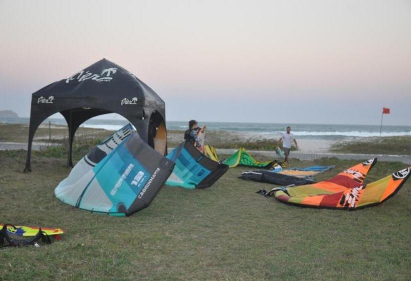 הוסטל Foguete Surf Camp