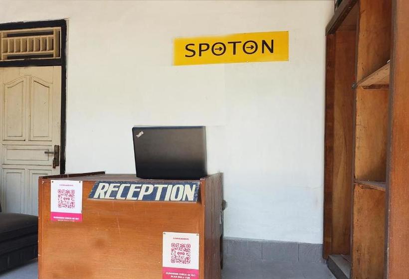 فندق صغير Spot On 2167 Creative Bungalow