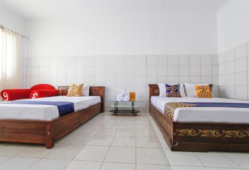 فندق صغير Spot On 2167 Creative Bungalow