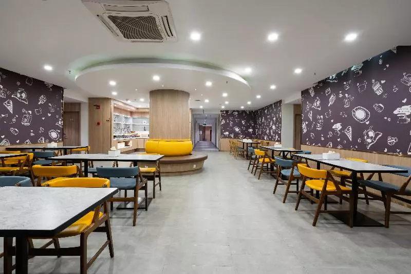 ホテル 7 Days Premium Guangzhou Chepi Subway Station Suning Square