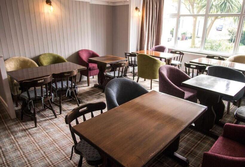 호텔 Longstone House Bed & Breakfast