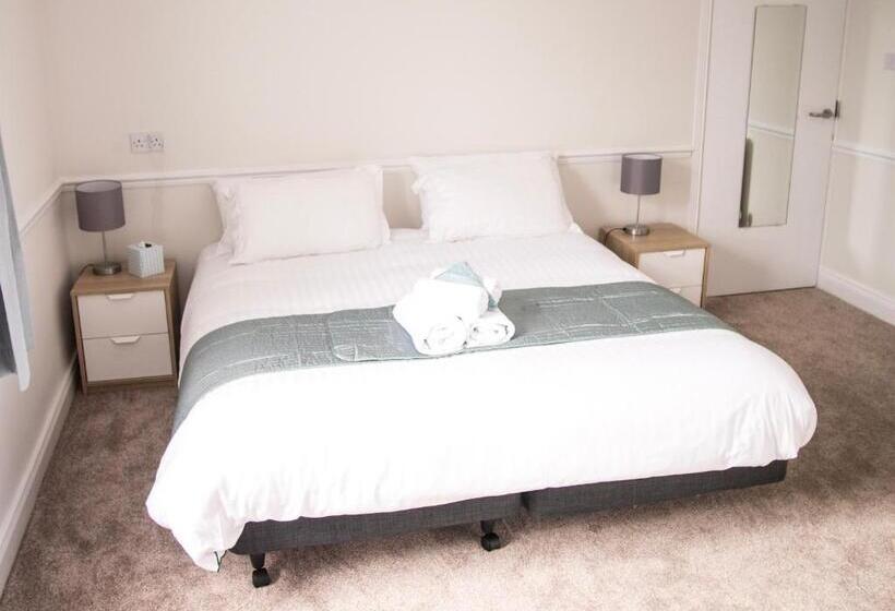 호텔 Longstone House Bed & Breakfast