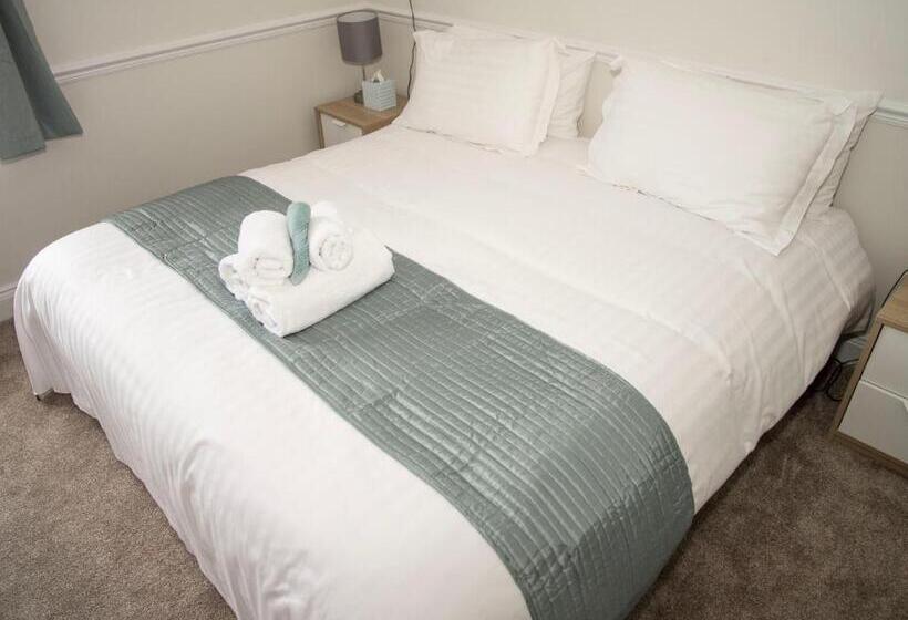 호텔 Longstone House Bed & Breakfast